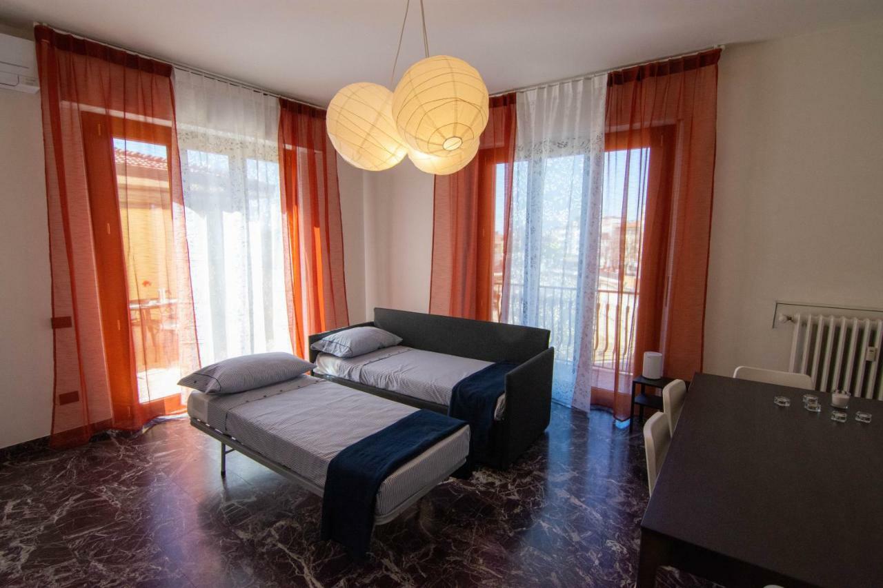 Kate Apartment In Centro 3 Camere Da Letto 3 Bagni Florence Luaran gambar