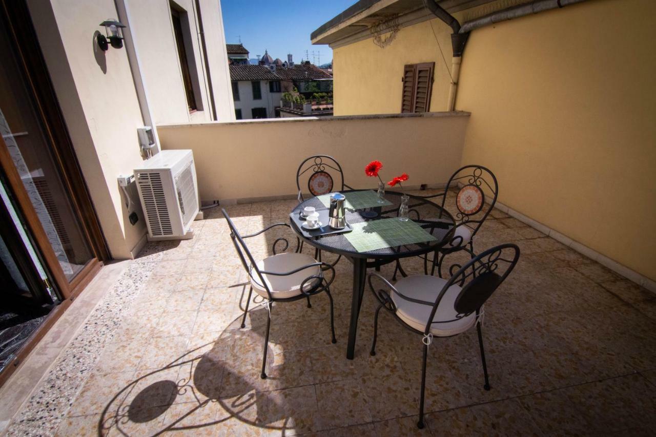 Kate Apartment In Centro 3 Camere Da Letto 3 Bagni Florence Luaran gambar